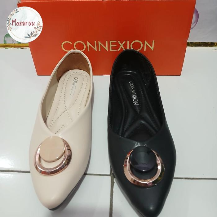 sepatu sandal flatshoes connexion model bulan sabit