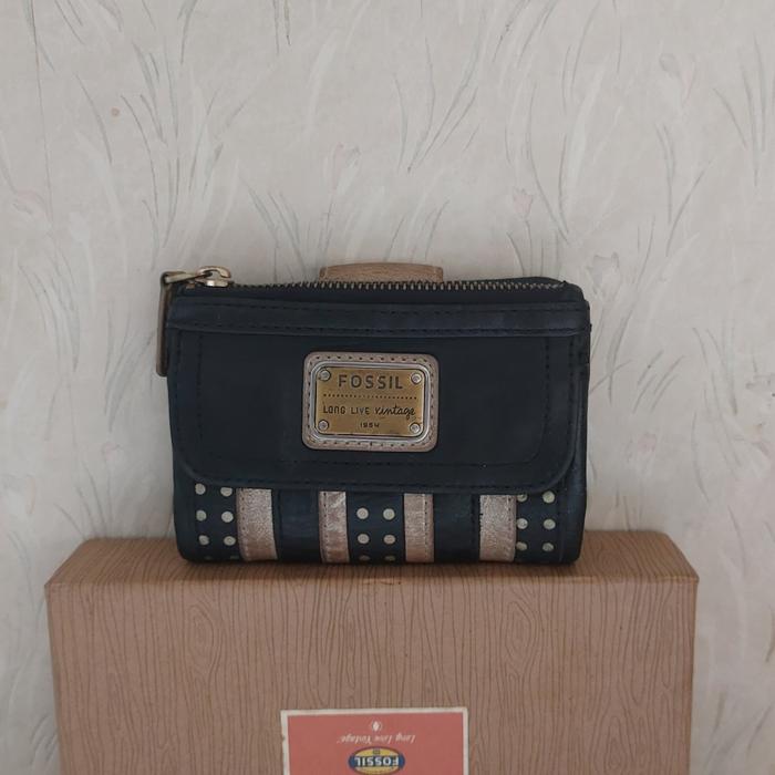 dompet fossil emory black