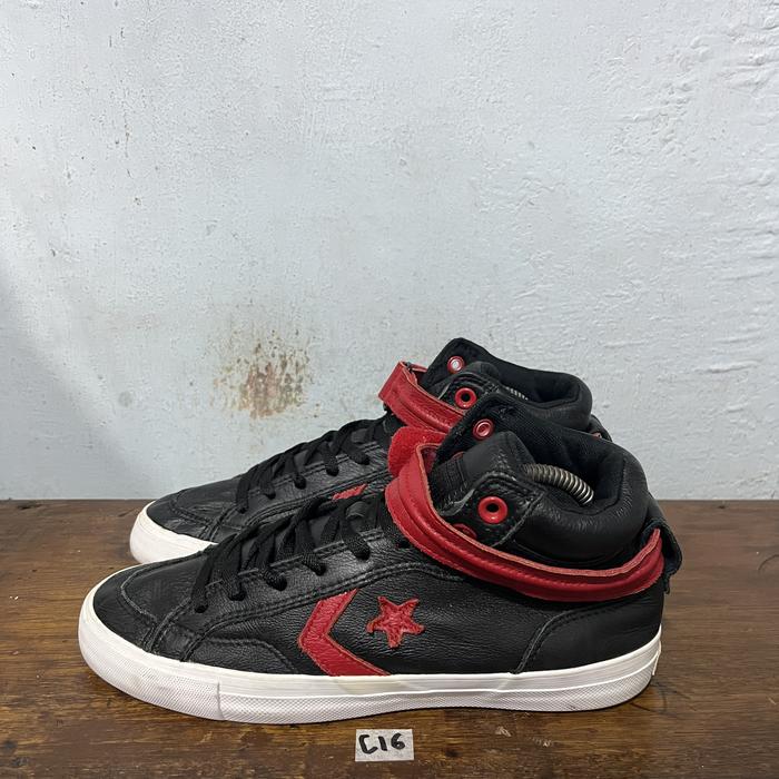 Sepatu second original Converse Pro blaze high size 40