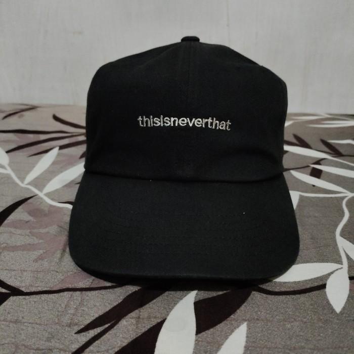 Topi Thisisneverthat warna Hitam bordir Big art Depan