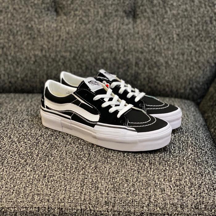 Sepatu Vans Sk8 Low Reconstruct Black White