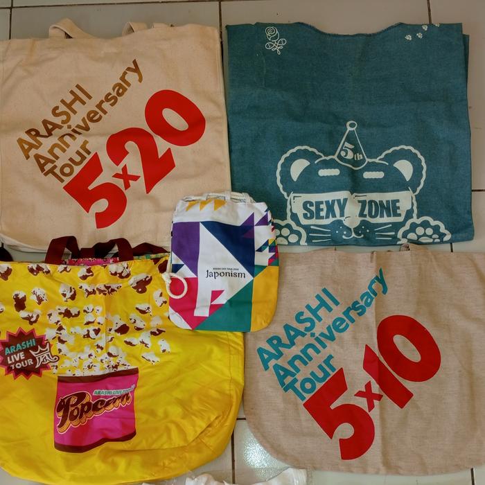 Tas dan pouch Arashi timelesz official