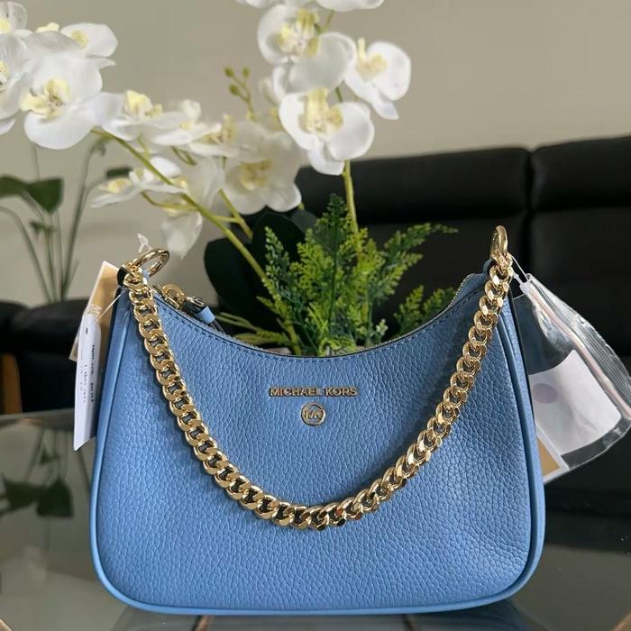 TAS MK JET SET CHARM SMALL CHARM POUCHETTE BAG