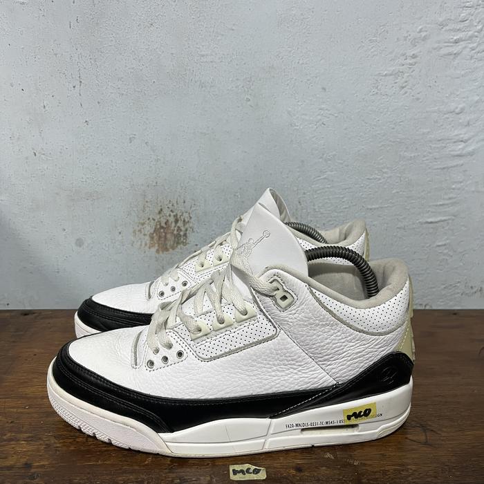 Sepatu second branded nike aj retro 3 fragment size 42