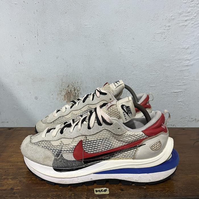 Sepatu second branded nike sacai vaporwaffle sail size 42