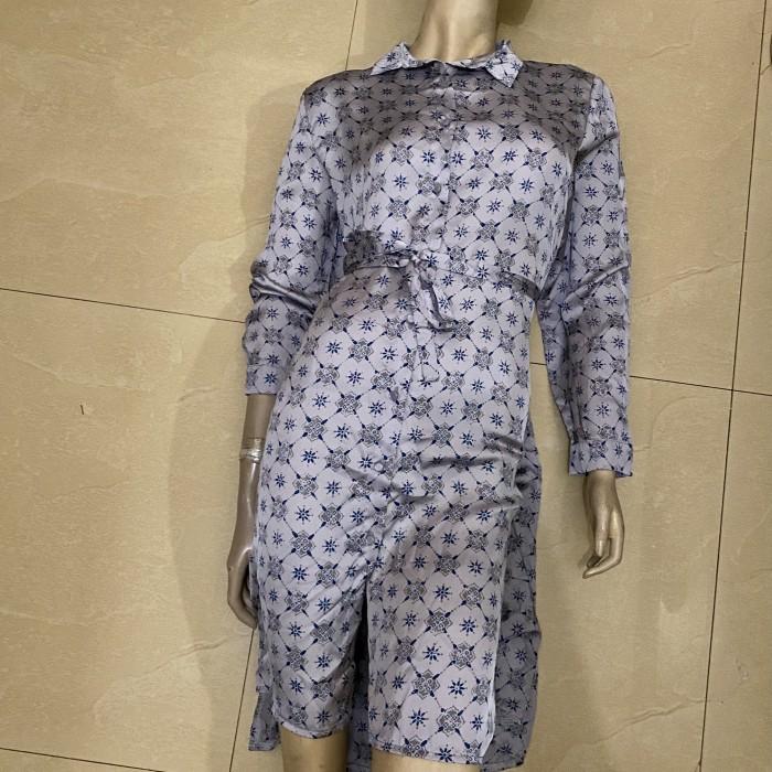 Dres cone, bahan satin lembut, nyaman pakai,pl pribadi, kondisi 99% seperti baru