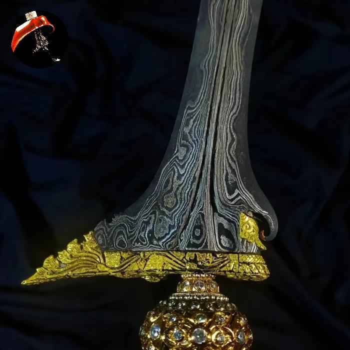 Keris Sinom Pamor Pedaringan kebak Kinatah Emas Tangguh PB X  Istimewa