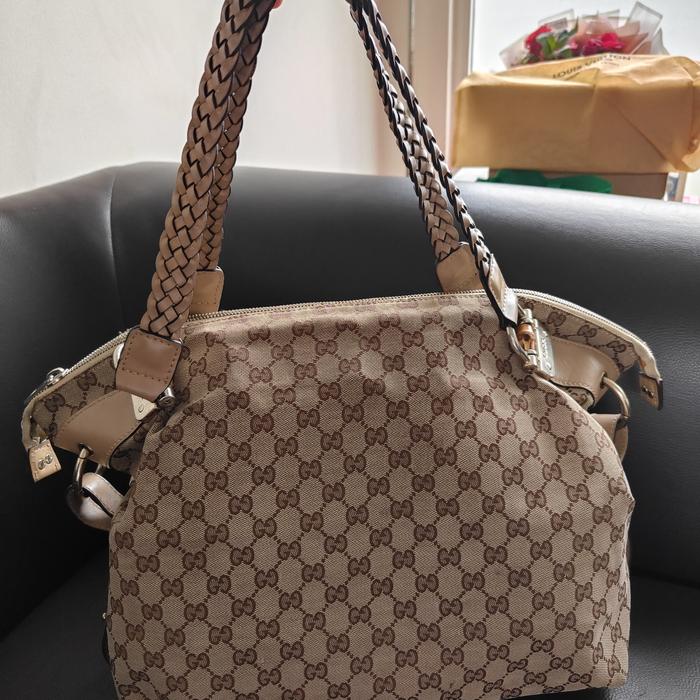 Preloved gucioongg kepang