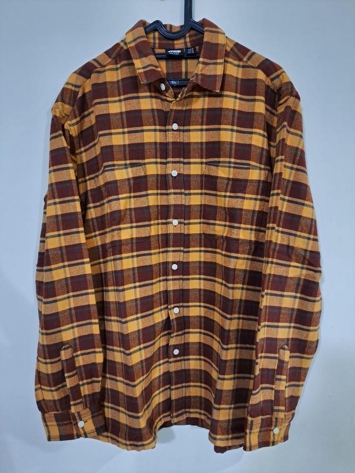 Pull and Bear STWD PnB P&B Shirt / Kemeja Kotak - Kotak Pria size M Oversize Overshirt Preloved (1)