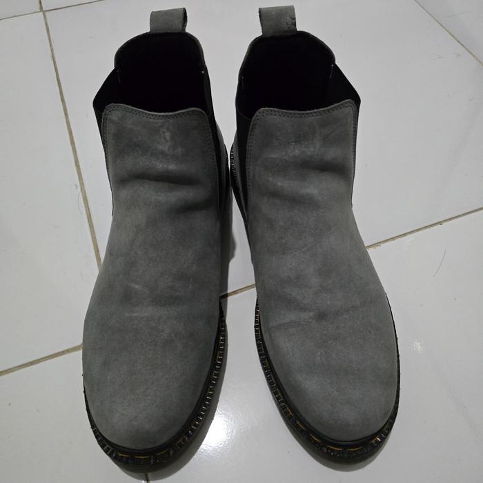 CHELSEA BOOTS GREY KULIT SUEDE  ukuran 44