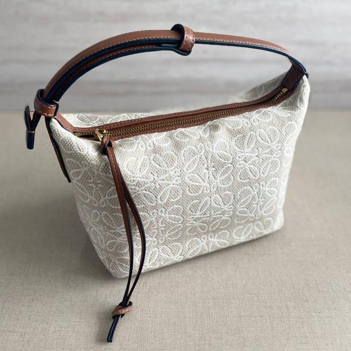 Preloved Loewe Cubi Anagram Ecru Tan Small