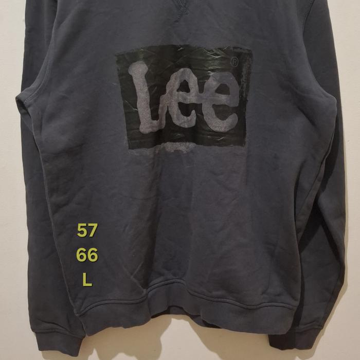 SWEATER LEE CREWNECK ORIGINAL 2ND GOOD KONDISI