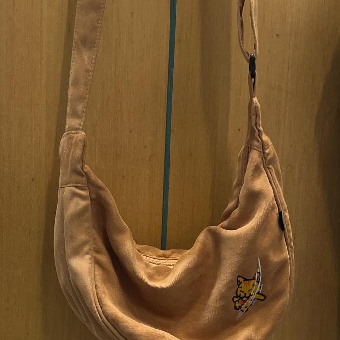 preloved slingbag brownie crsl