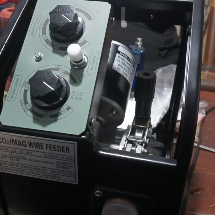 out feeder untuk las mig co2 wire feeder EURO / BINZEL // BZ