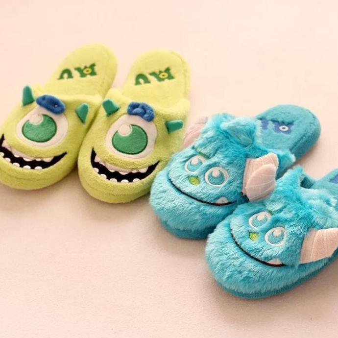 SANDAL BONEKA SULLEY SULLIVAN MIKE WAZOWSKI MONSTER UNIVERSITY SLIPPER