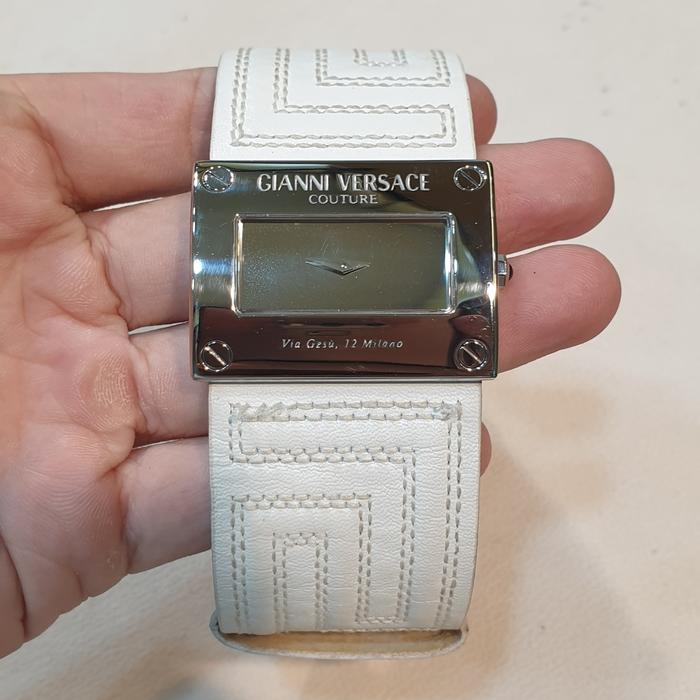 Jam Tangan Wanita Gianni Versace Couture Quartz Leather Setrap