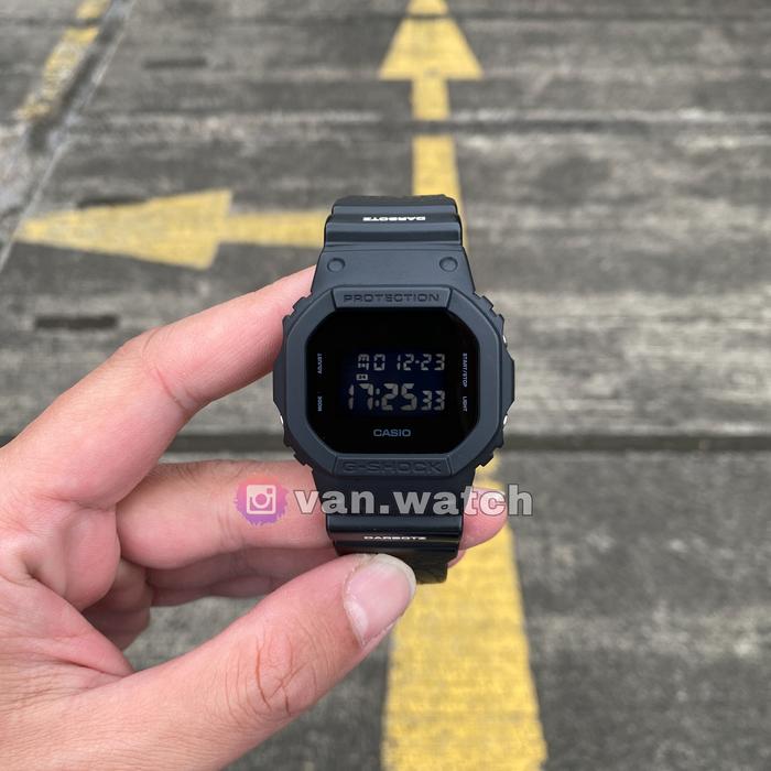 Casio Gshock Darbotz DW 5600BB / DW5600BB Second Original