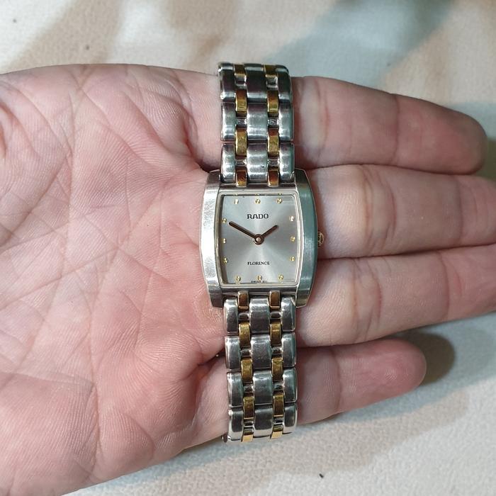 Jam Tangan Wanita Rado Florence Two Tone Quartz