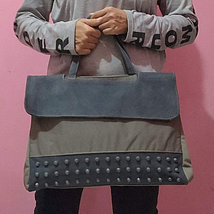 Preloved Tas Kantor/Kerja Handbag Selempang Tote Stud Nylon Suede KWANI Auth Korea Ori Stone Green G