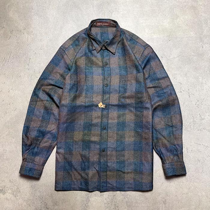 Kemeja Flanel Pierre Balmain Paris Size S Second