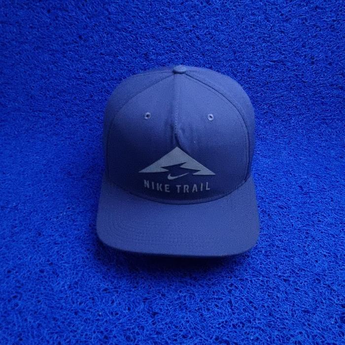 topi nike trail navy snapback
