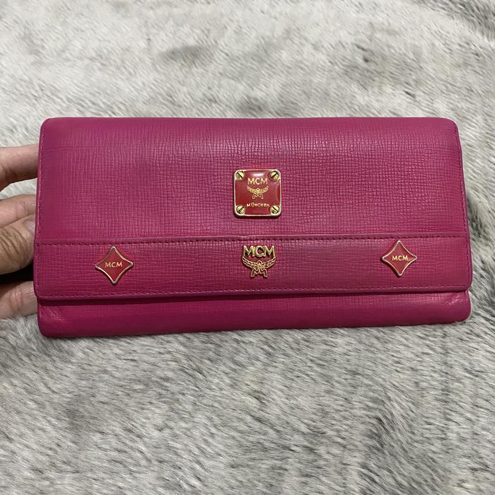 Dompet panjang pink kulit dr mcm preloved