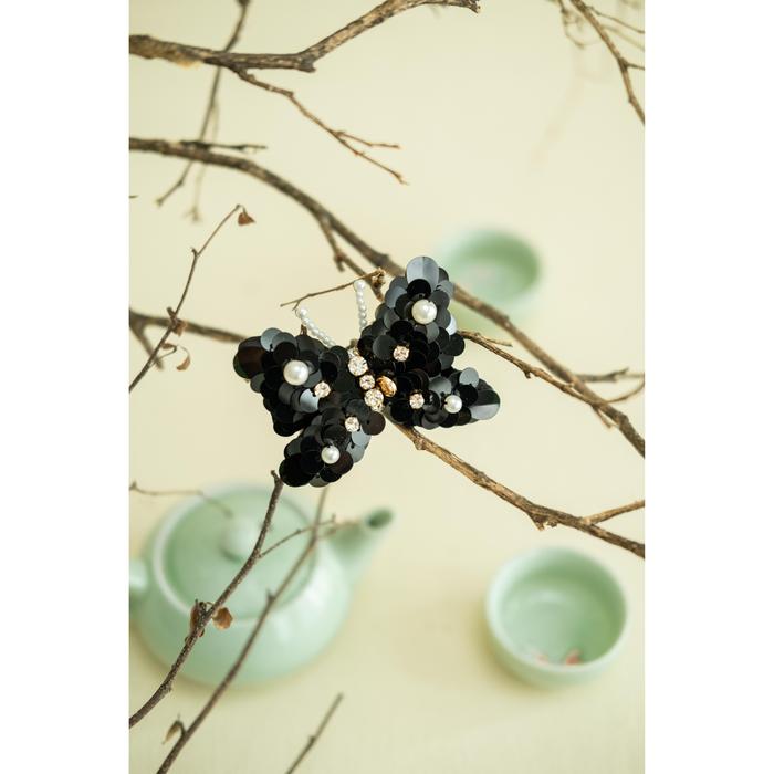 NAKANO             BROOCH