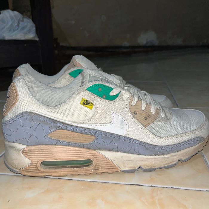 Nike Airmax 90 SE x snail company