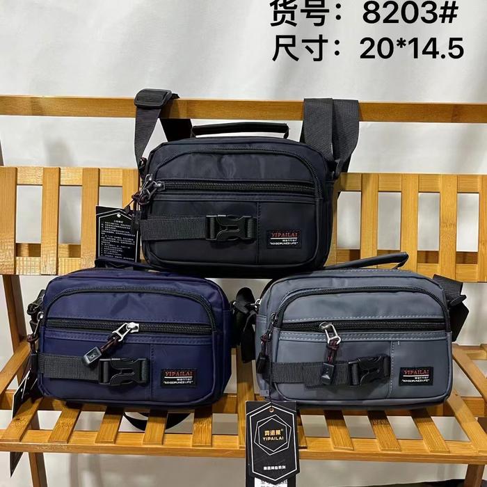 Tas selempang mini import merk YIPAILAI bahan parasut