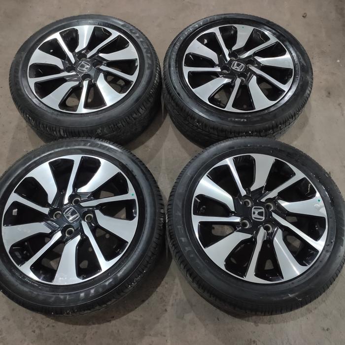 Velg Mobil Bekas Copotan Ori Std Brio Rs Ring 15 Lubang 4 Ban Bridgestone 185 55 R15