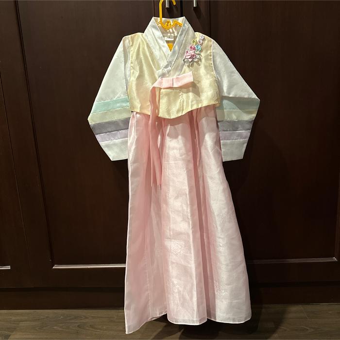 Preloved Hanbok (Baju Korea) Anak 5Y