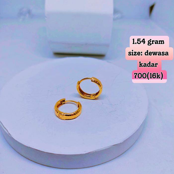 anting emas model jepit bulat ukir (dewasa).mas kadar 700(16k)