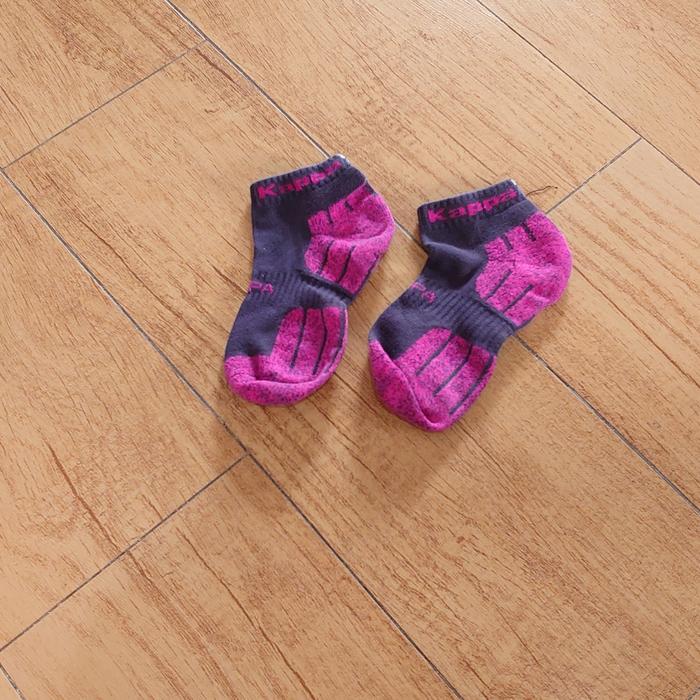 Kaos Kaki Brand Thrift Second Wear By Kappa