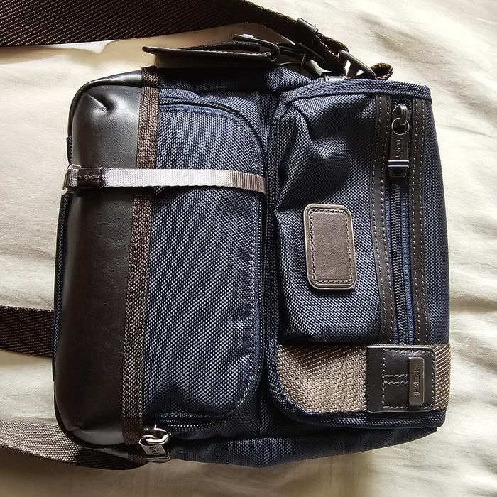 TUMI alpha bravo crossbody Navy ORIGINAL
