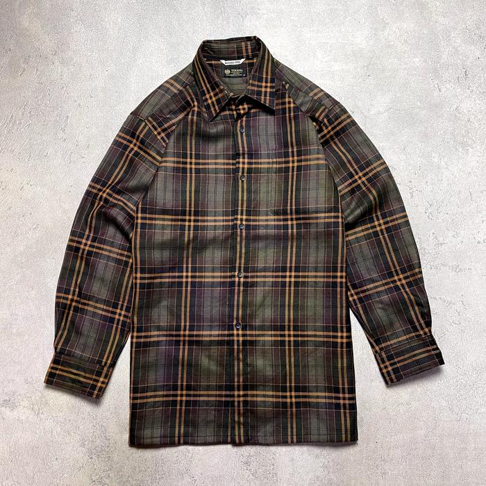 Kemeja Flanel Wool Tokios Size M Second