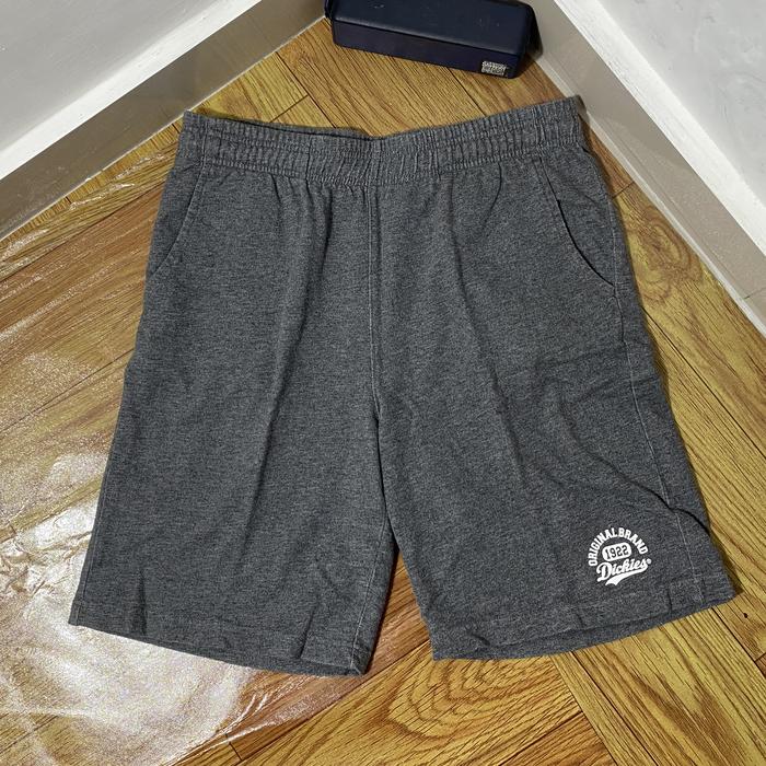 CELANA PENDEK DICKIES GREY SECOND size L