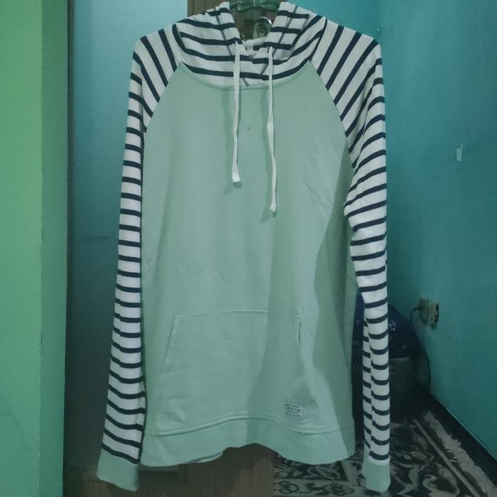 SWEATER HOODIE LENGAN STRIP "ORVIS"