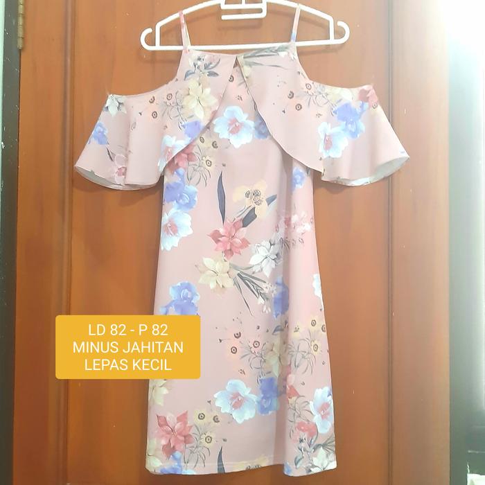 Preloved mini dress korean style sabrina motif bunga gaun wanita halter neck pink dusty mauve kutung