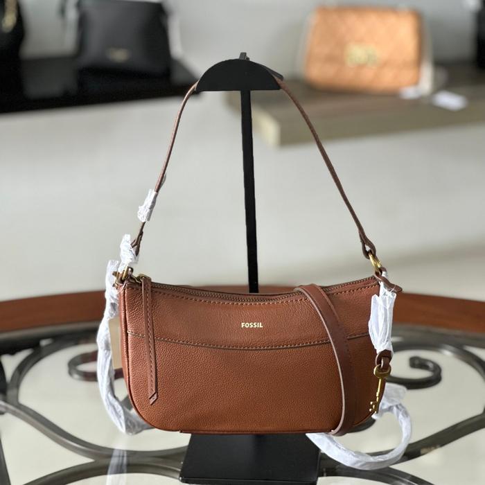 FOSSIL SKYLAR BAGUETTE MEDIUM BROWN