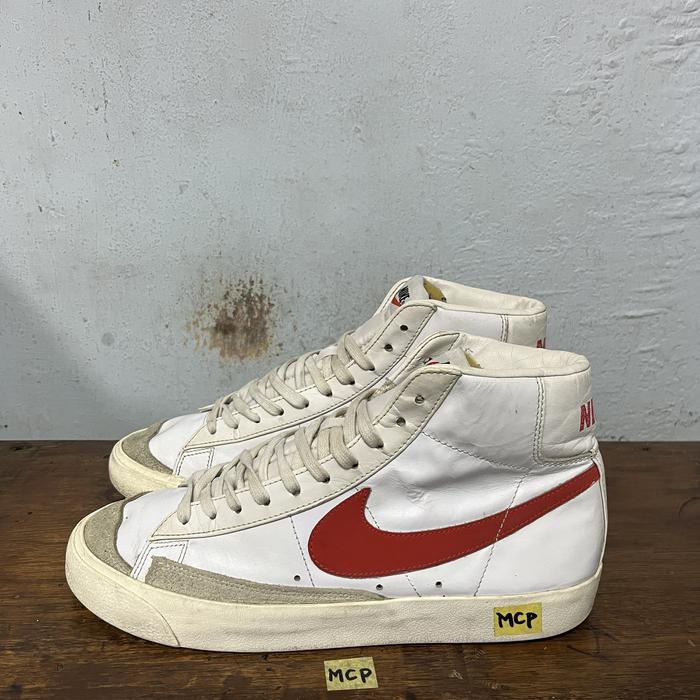 Sepatu second ori nike blazer mid 77 vintage white red size 43