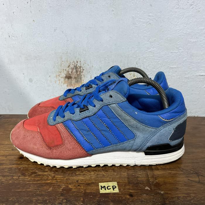 Sepatu second ori adidas zx 700 blue size 42