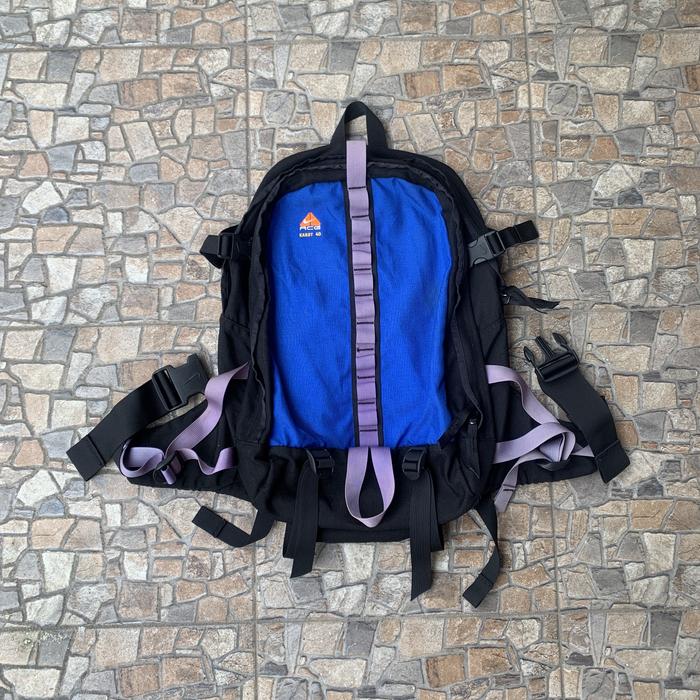 Vintage Nike ACG Karst 40 Backpack