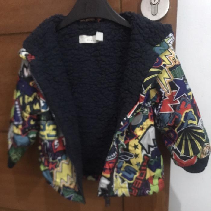 SOLD NETT y. Stella Mc Cartney puffer jacket. Sz 12 mos bought in Dubai about 2.8jt. saya pkein Ke a