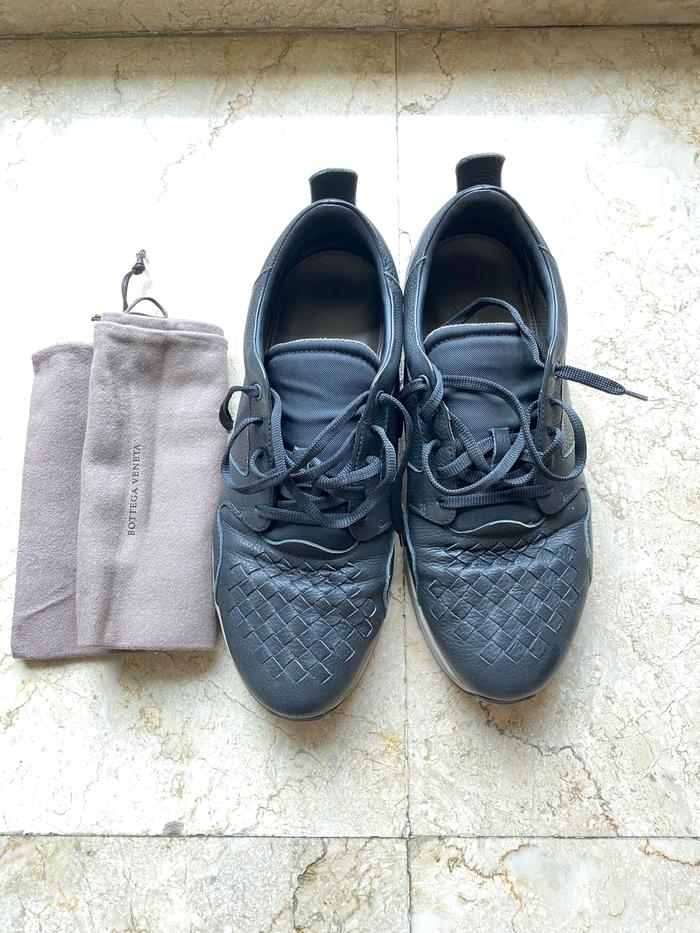 Sepatu Bottega Veneta Leather Woven Lace Up Black Sneakers [ORI]