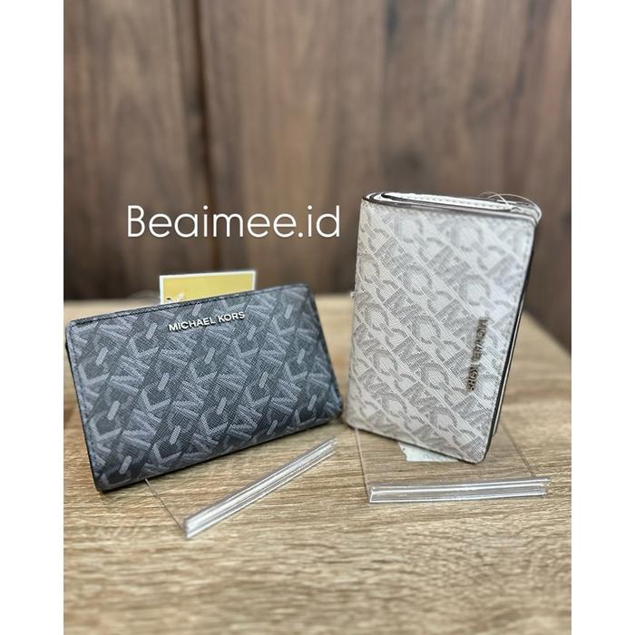 MK empire signature medium wallet