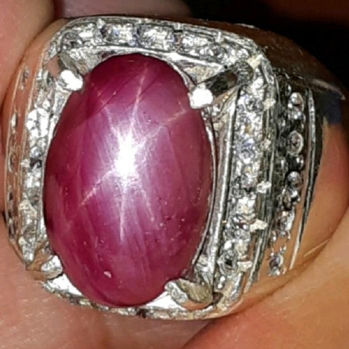 batu ruby natural star burma (myanmar)