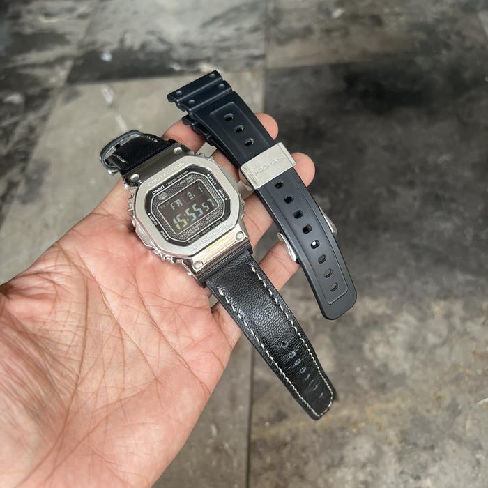 Casio G-Shock Gshock GWM-B5000 GMWB5000 mulus
