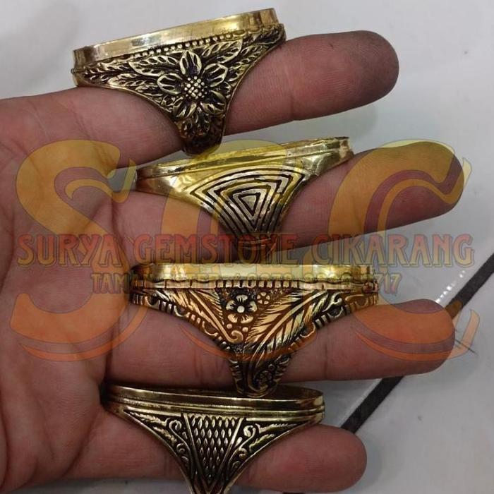 [COD] Ring Kuningan Ukir [ Batu Pandan ]
