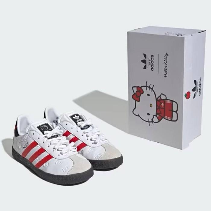 Sepatu Anak Kasual Adidas Gazel Motif Karakter Sneakers Fashion Kids