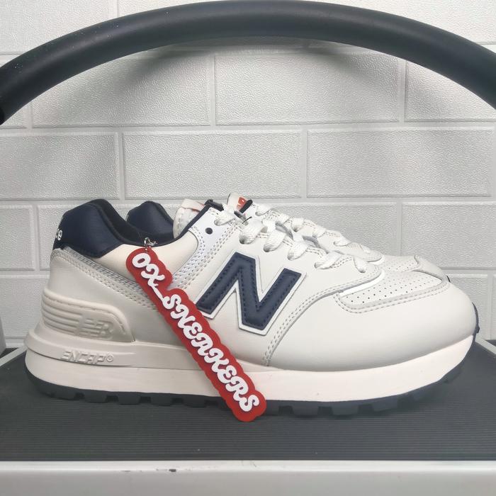 SEPATU SNEAKERS NB 574 LGTO LEATHER WHITE MEN'S